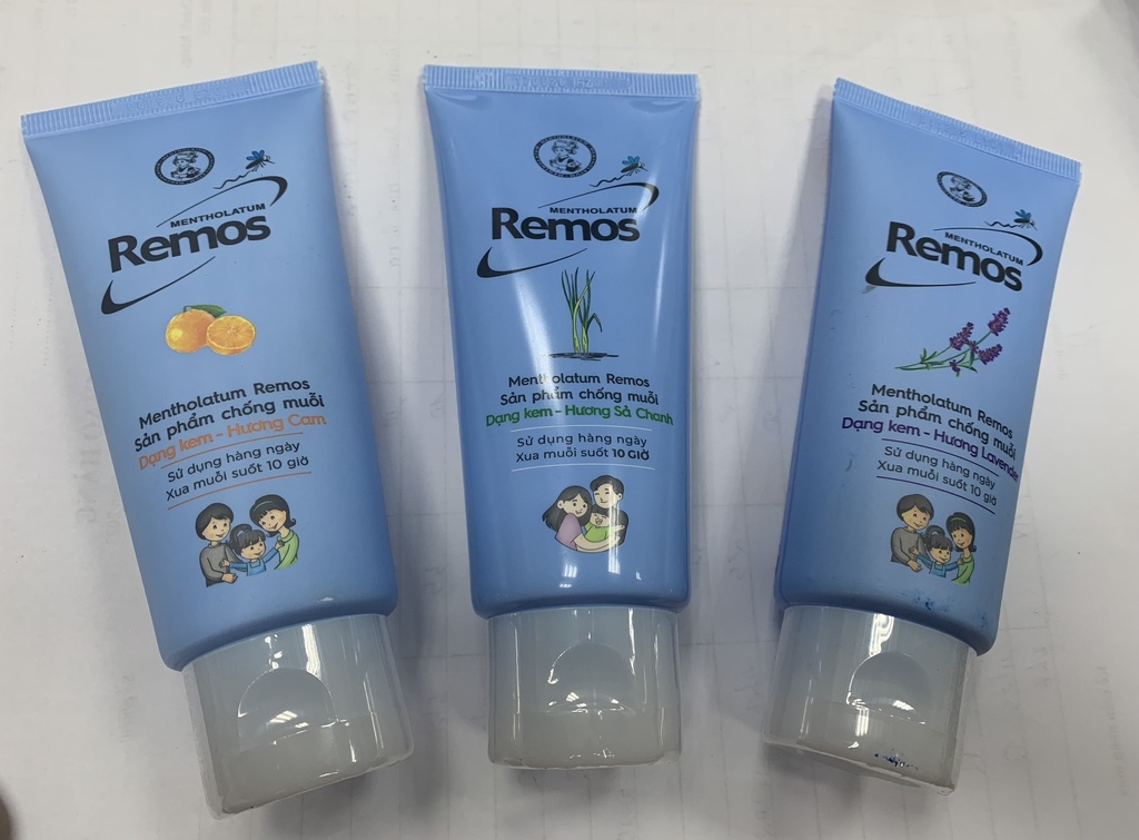 Remos Mentholatum Kem xua muỗi Rohto (Tuýp/70g) Hương Ngẫu Nhiên 