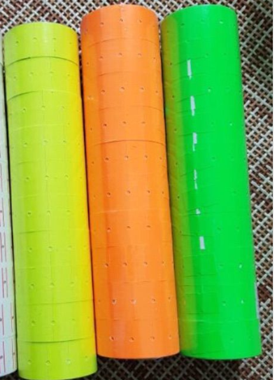 Giấy dán giá màu