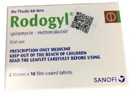 [T00251]  Rodogyl Spiramycin Metronidazole Sanofi (H/20v)